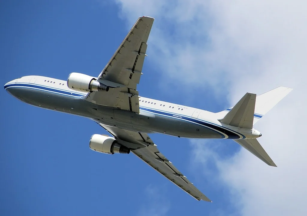 Valoración de Avión Comercial
